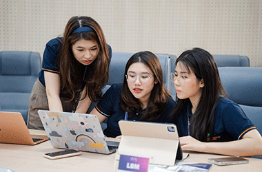MBA đổi mới đào tạo để tăng tính ứng dụng
