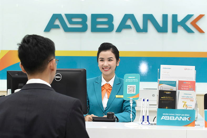 ABBANK được bình chọn 'Top 6 nhà tuyển dụng được yêu thích nhất 2024'