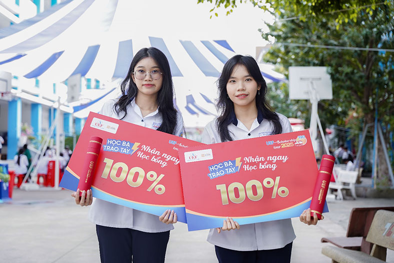 Trường đại học mở cổng đăng ký học bạ cho thí sinh trước 30-6