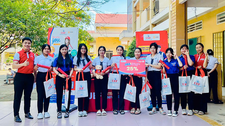 Trường đại học mở cổng đăng ký học bạ cho thí sinh trước 30-6