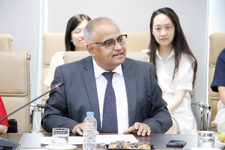 Khởi động chương trình 'nâng cao năng lực về ngân hàng xanh'
