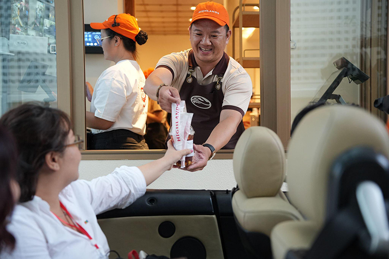 Cà phê theo nhịp sống mới