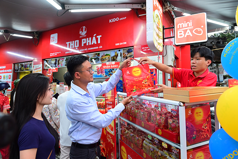 Thị trường trung thu nóng dần, loạt doanh nghiệp lớn đã "chốt đơn"
