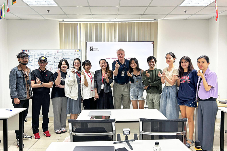 Thu hút sinh viên quốc tế nhờ môi trường và cơ hội học tập rộng mở