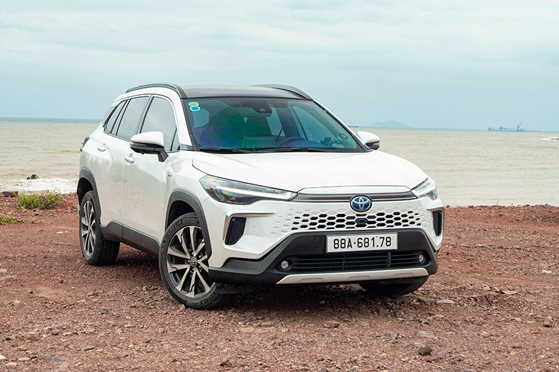 Toyota Corolla Cross lập kỷ lục doanh số, tăng 46% trong tháng 9/2025