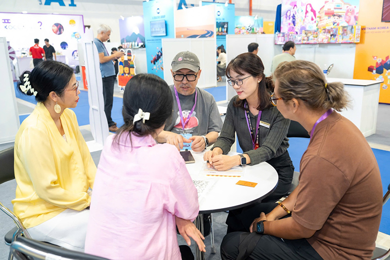 Khai mạc Ngày hội Nhân vật Biểu tượng và Bản quyền Việt Nam - Hàn Quốc 2025