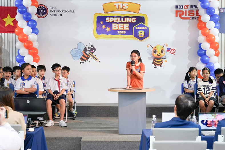 Cuộc thi TIS Spelling Bee 2025 tìm ra hai quán quân