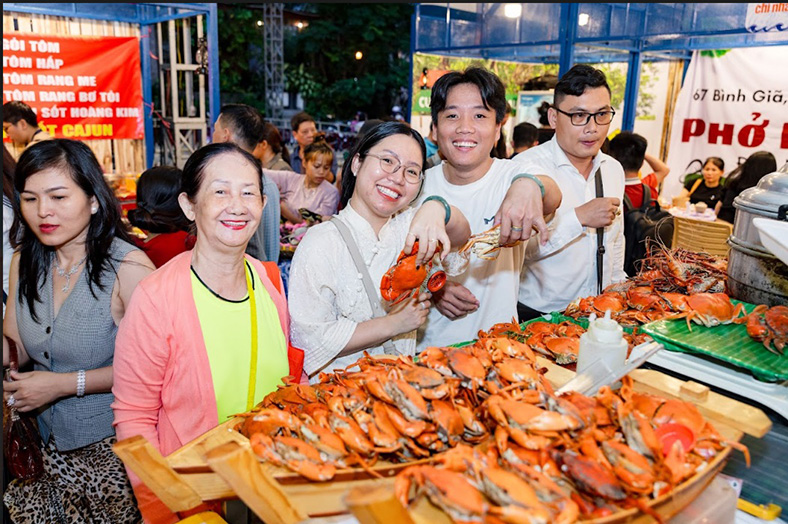 Ngày hội Cua Cà Mau 2025: 'Hương rừng - vị biển' giữa lòng TP.HCM