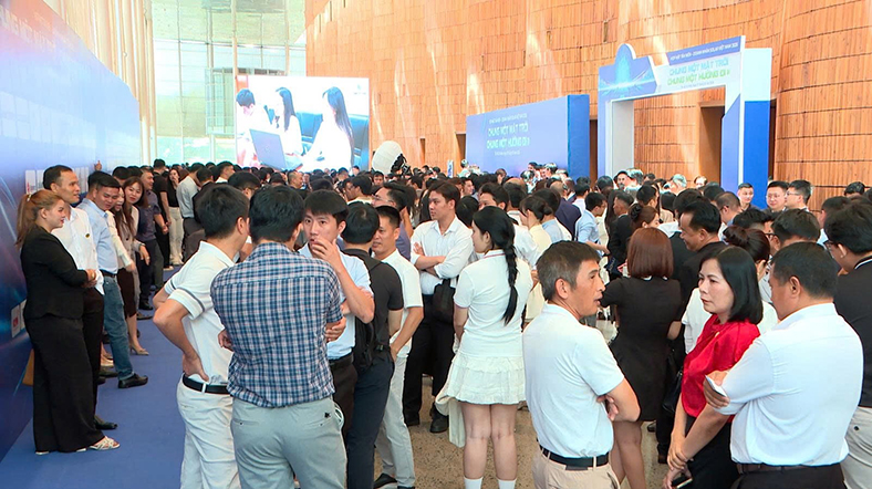 Họp mặt tân niên cộng đồng điện mặt trời toàn quốc 2026