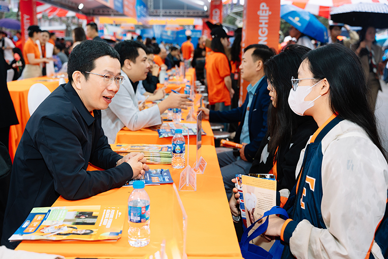 Trường Đại học FPT mang nhiều trải nghiệm đến Ngày hội Tư vấn tuyển sinh