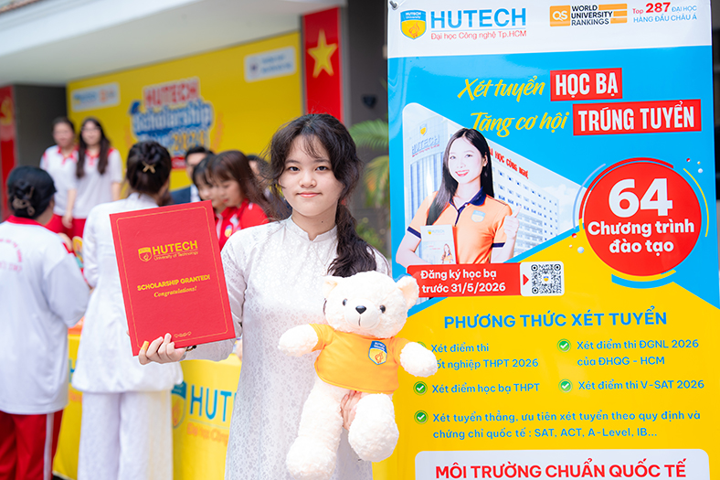 HUTECH Scholarship Tour 2026: Giải quyết nỗi lo học phí