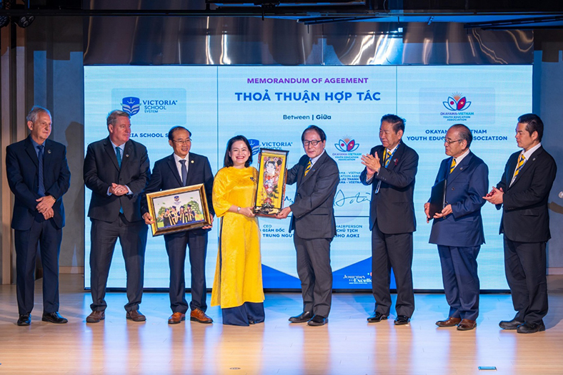 Victoria School hợp tác với Hiệp hội Giao lưu Thanh thiếu niên OVYEA