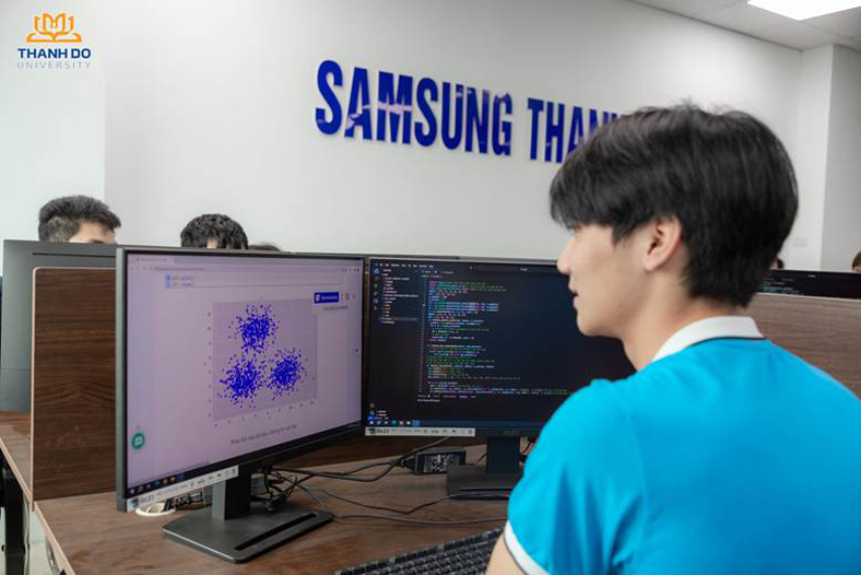 AI bùng nổ: chọn khối ngành công nghệ nào để không bị thay thế?