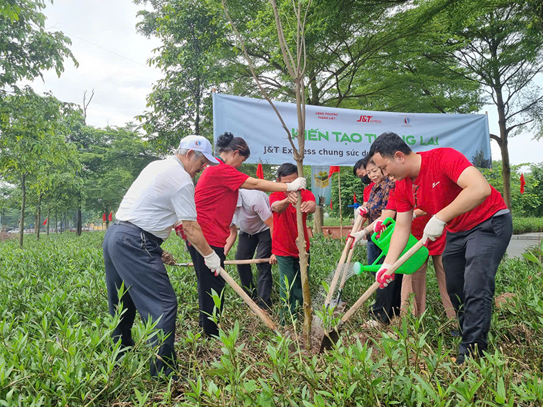 J&T Express: ESG - từ chiến lược toàn cầu đến thực thi tại Việt Nam