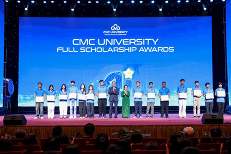 Xét học bạ, nhận học bổng 70% từ Trường Đại học CMC