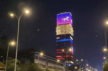 Mãn nhãn với công trình LED 3D trên tòa nhà 55 tầng