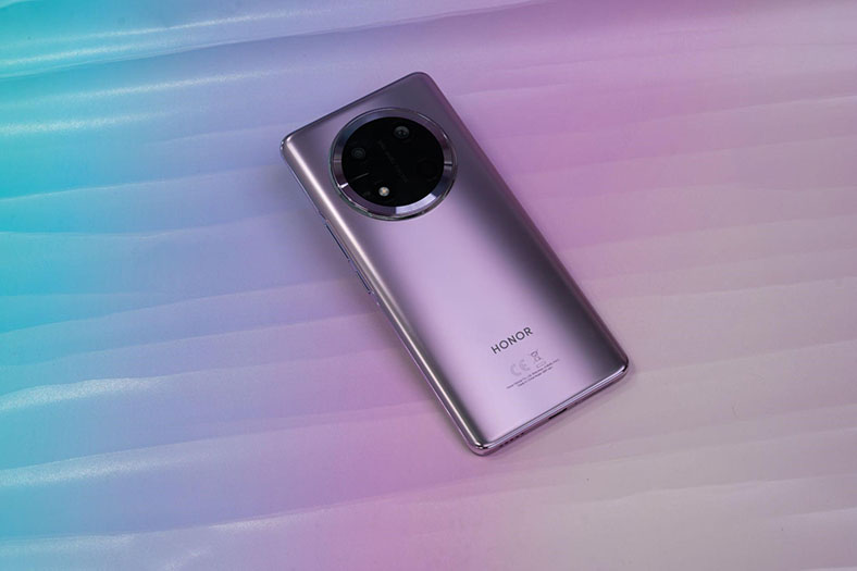 Khám phá dòng smartphone tầm trung có độ bền cao