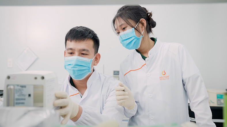 Hector đưa thảo mộc Việt ra quốc tế