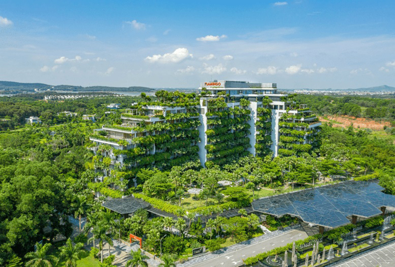 Rừng trên mái: kiến trúc độc bản Flamingo Maison 108