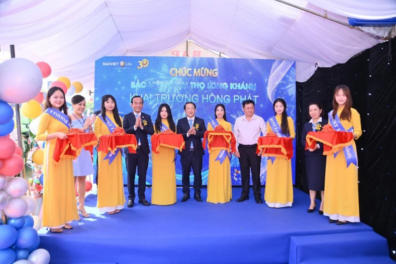 Khai trương Bảo Việt Nhân thọ Long Khánh