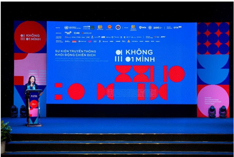 PVcomBank đồng hành cùng chiến dịch 'Không Một Mình'