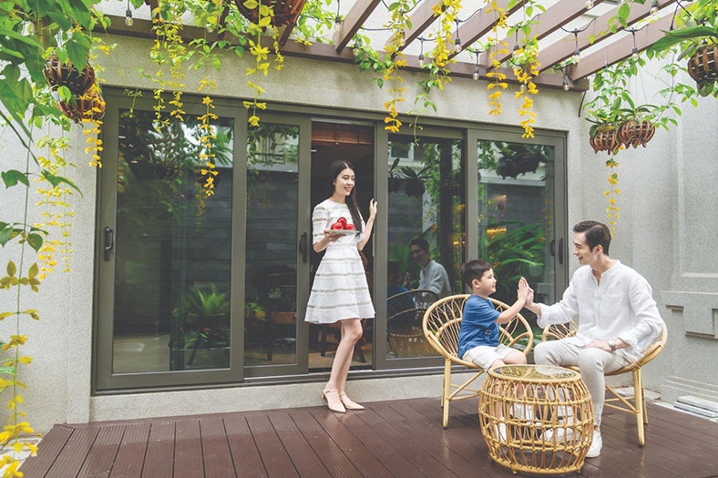 Cuối năm xây nhà, chọn cửa Eurowindow, nhận quà giá trị